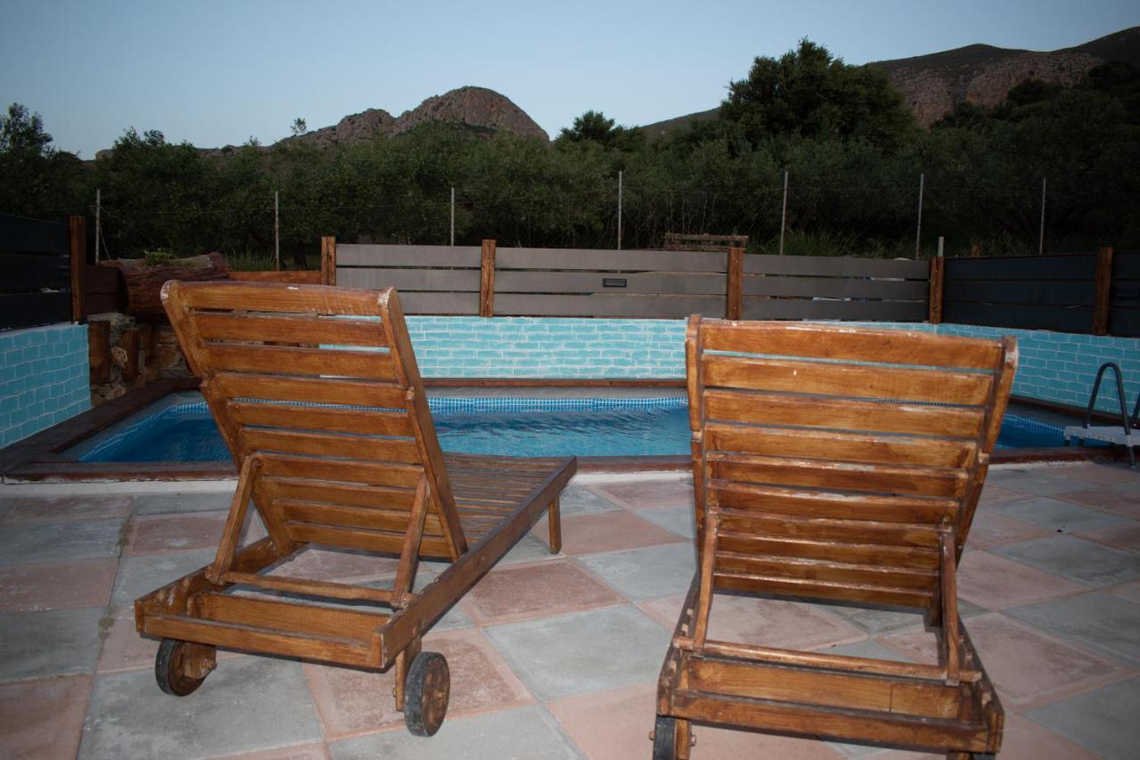 Haritos Holidays Home Pombia Exterior photo
