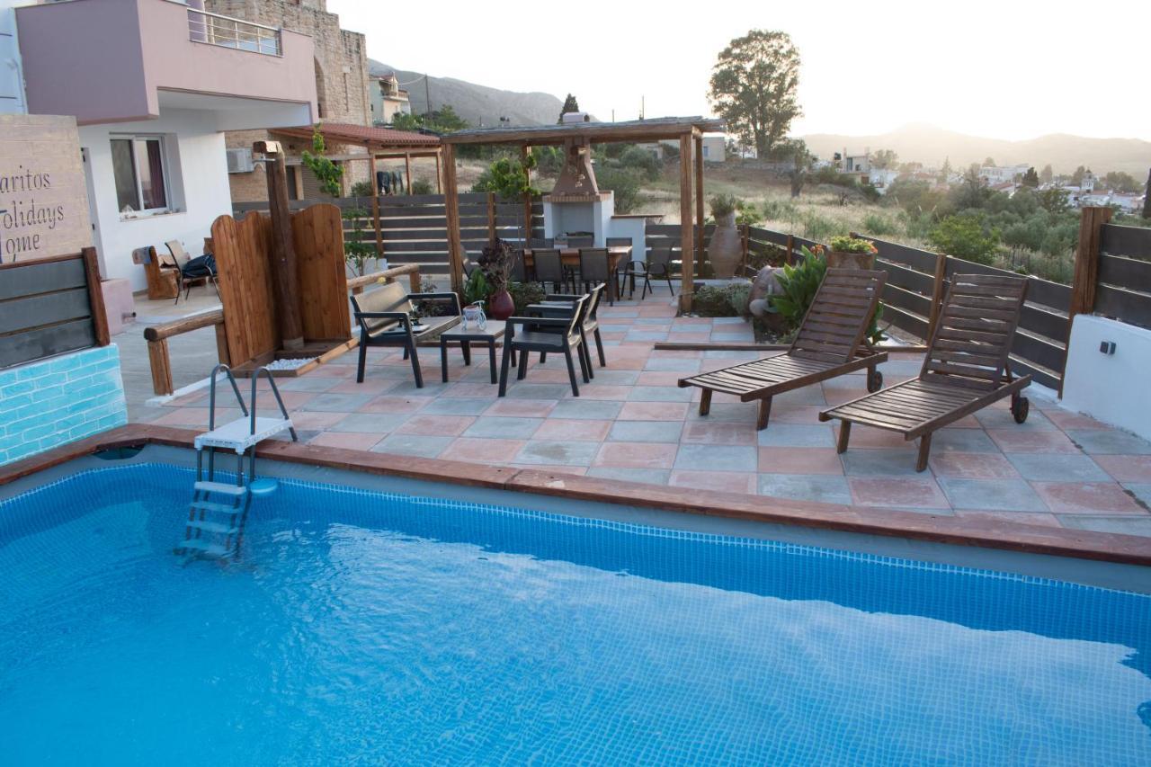 Haritos Holidays Home Pombia Exterior photo